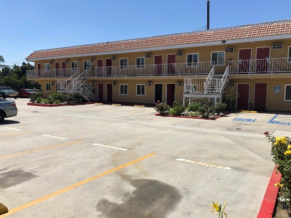 Glendora Motel image 5